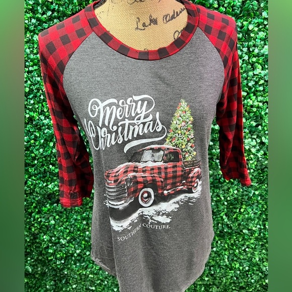 NWT SOUTHERN COUTURE, BUFFALO PLAID RAGLAN TEE CHRISTMAS TRUCK - Picture 1 of 6